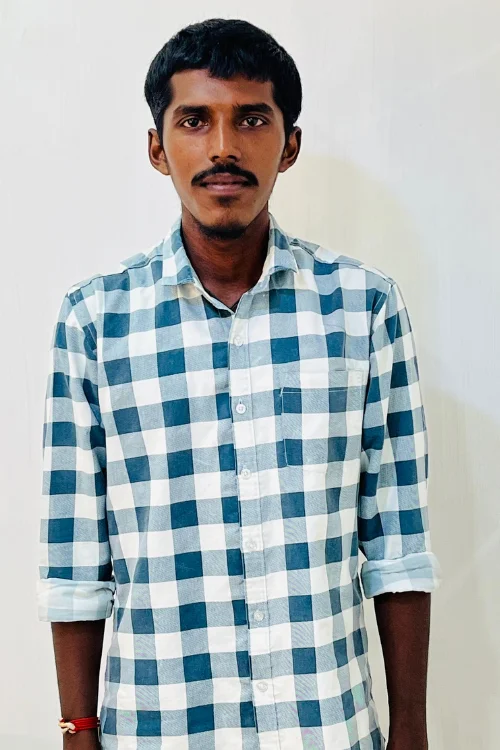 React Native engineer handling app functionality, integrations, and performance optimisation